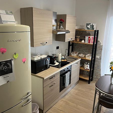 菲乌米奇诺 New House酒店 外观 照片