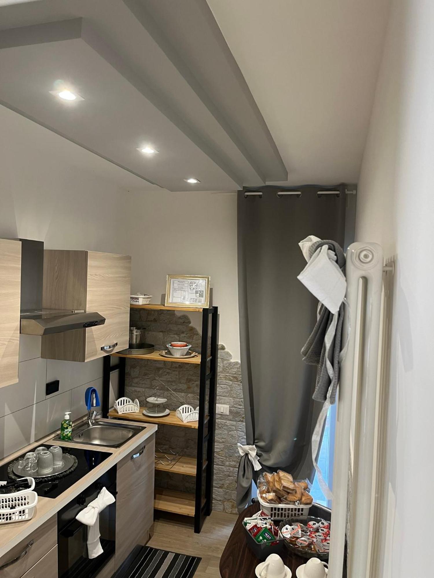菲乌米奇诺 New House酒店 外观 照片